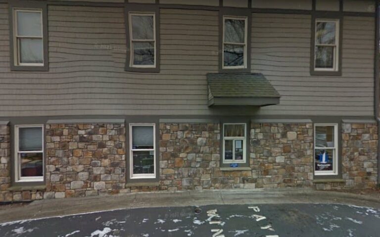 402273 stephen r berndt law offices 768x480