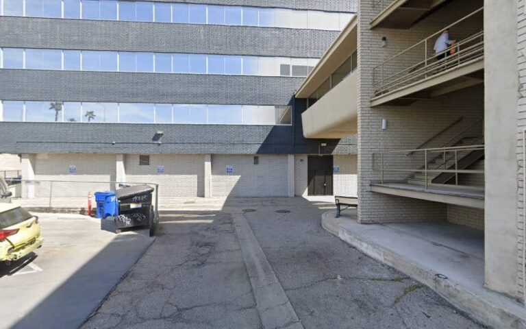 402281 stephen r mcleod law offices 768x480