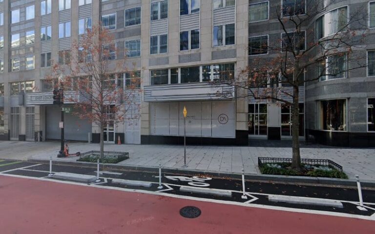 402602 sterling deborah 768x480