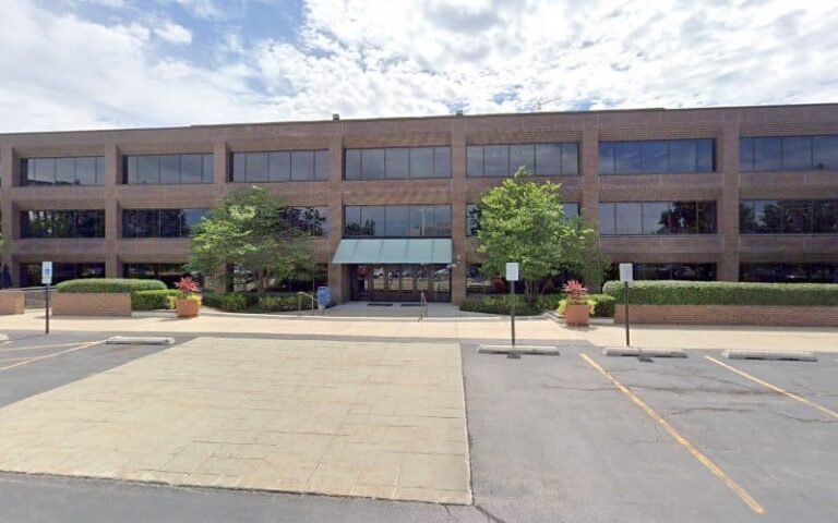 402735 stern mendez 768x480