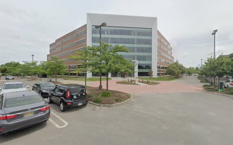 403965 stevens lee 768x480