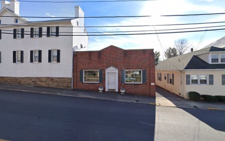 404232 stewart joyce e 768x480