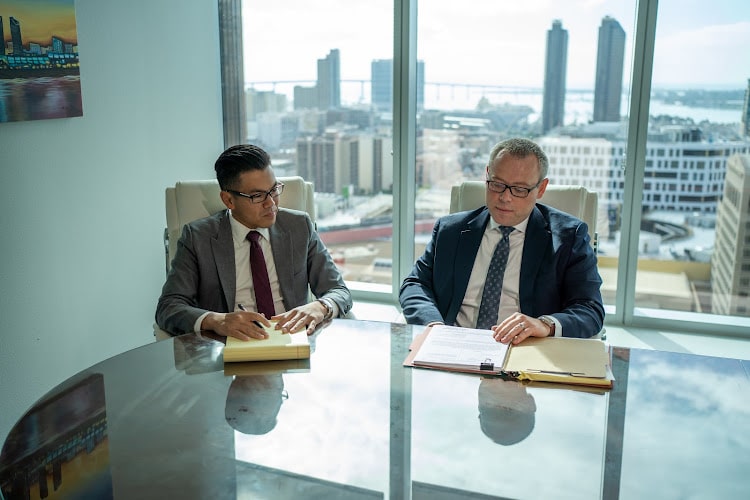 404593 stitt vu trial lawyers