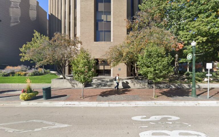 404761 stoel rives llp 768x480