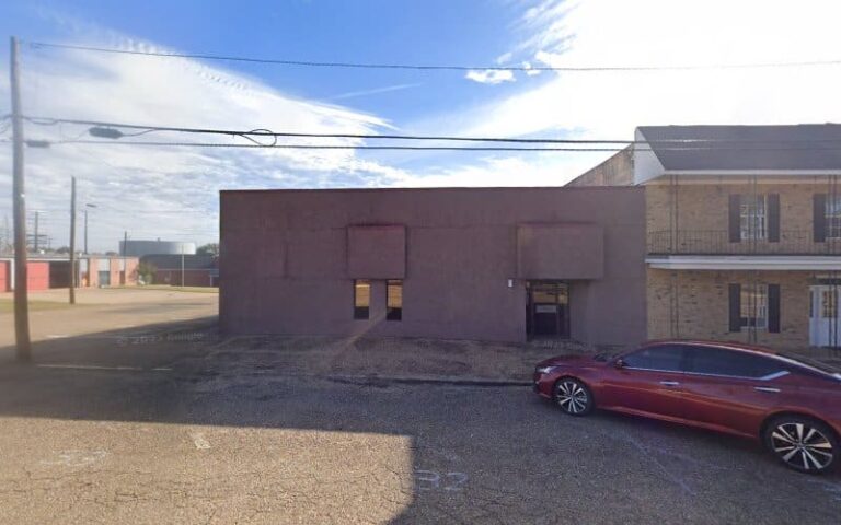 404802 stokes douglas l 768x480