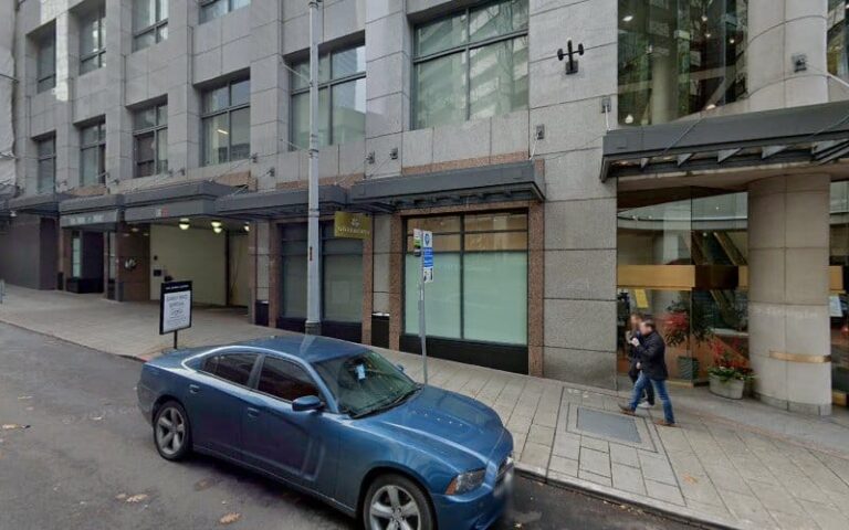 404832 stokes lawrence 768x480