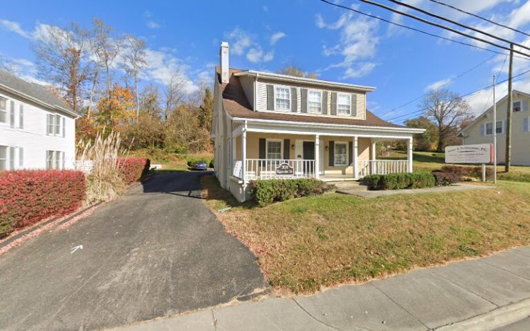 405084 stone margaret e 768x480