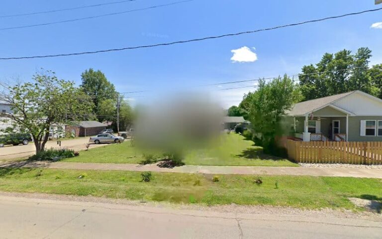 405463 strange carl w 768x480