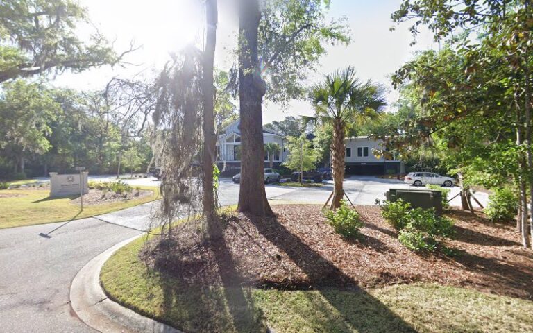 405610 strauss law firm 768x480