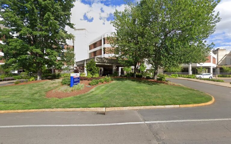 405769 strickland antonina p 768x480