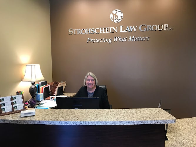 405884 strohschein law group llc