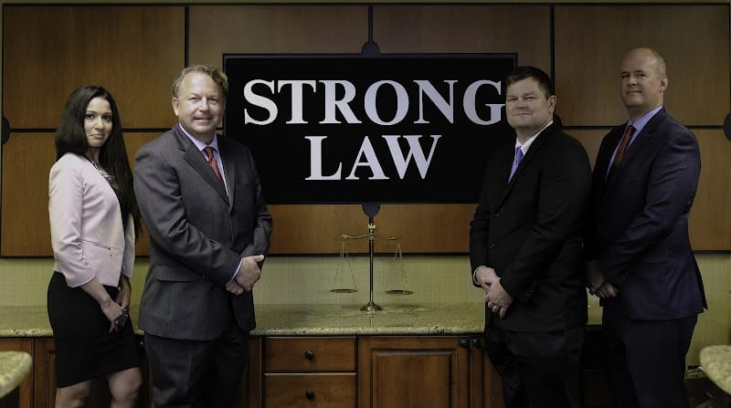 405930 strong law offices