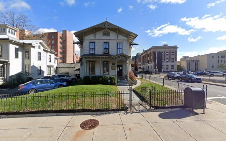 406008 strub james r 768x480