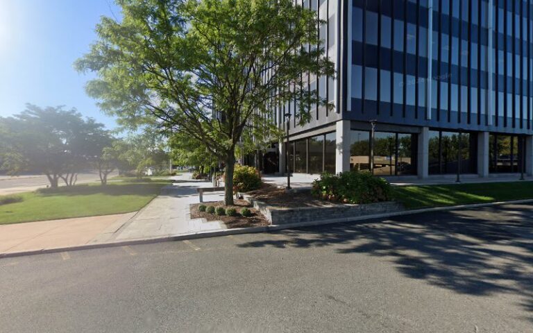 406028 strull james 768x480