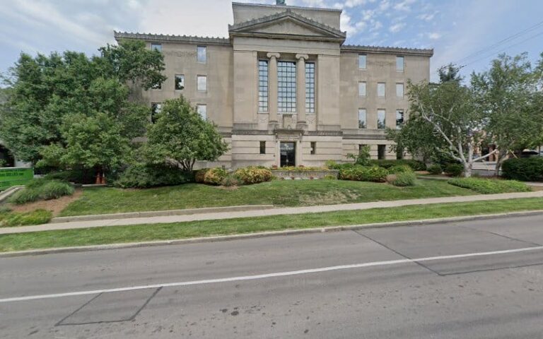 406336 sturgeon brown pc 768x480