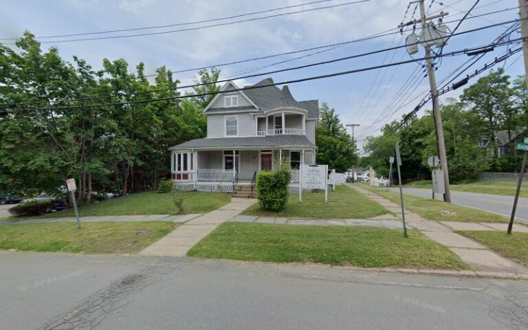 406886 sullivan legal aid 768x480