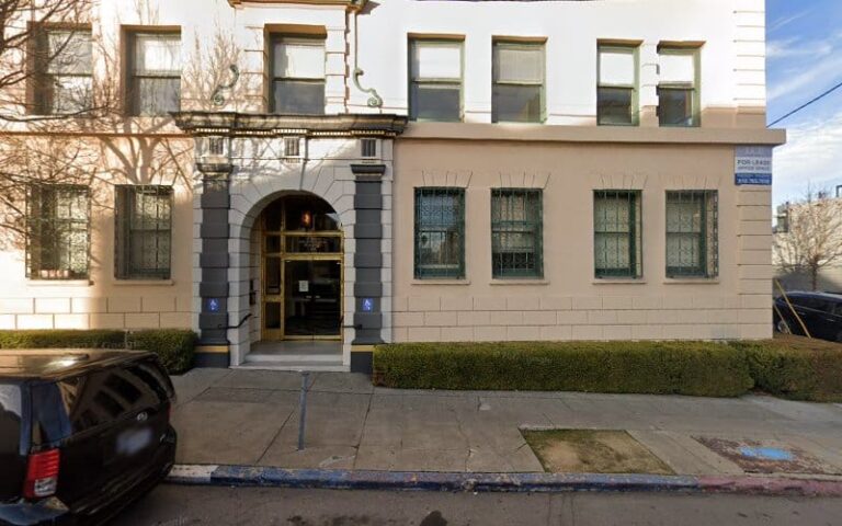 407122 summit law offices 768x480