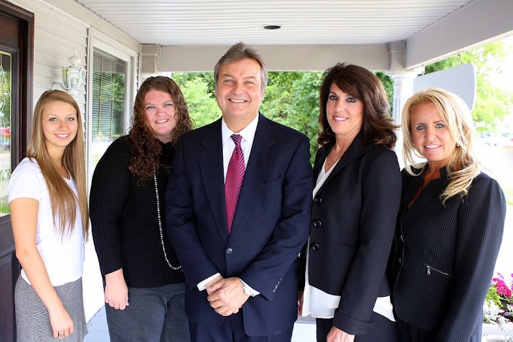 407138 sumner associates