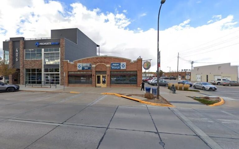 407164 sumner law office 768x480