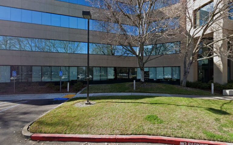 408118 suzanne nicholson attorney 768x480