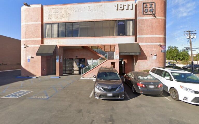 408382 swarovski law attorneys at law 768x480