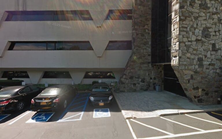 408534 sweeny sweeny 768x480