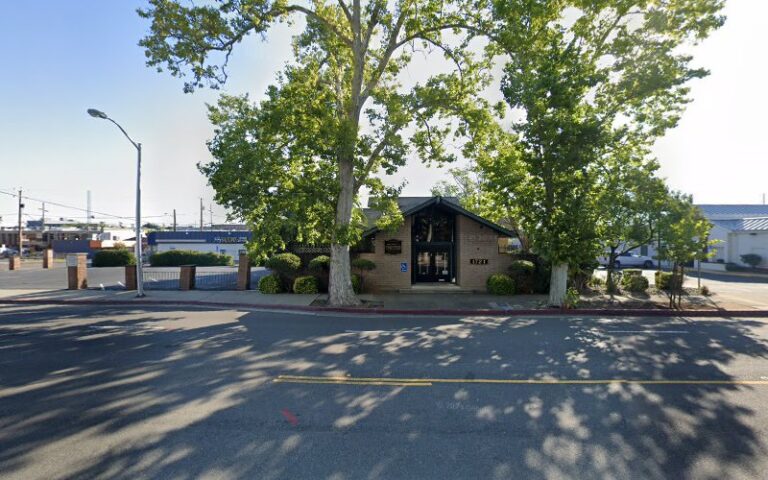 409080 t james fisher law office 768x480