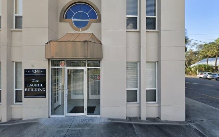 409533 talbot leslie d 768x480