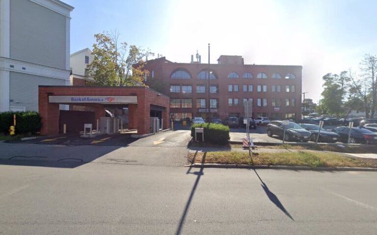 409567 tali a. tomsic 768x480