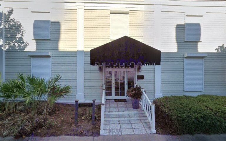 411014 taylor hanson haley 768x480