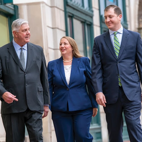 411427 team green law