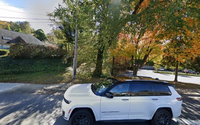 411696 teich henry 768x480