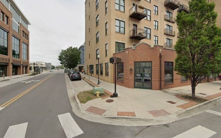 412133 teri mastando 768x480