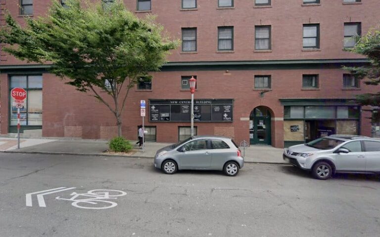 412709 tha win 768x480