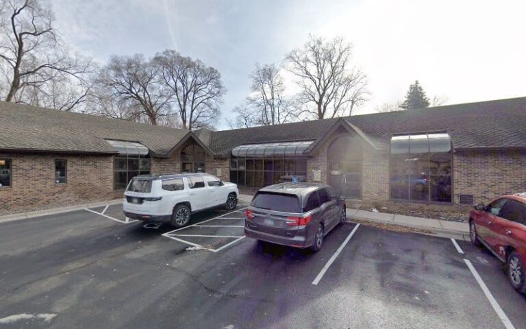 412785 thao li 768x480