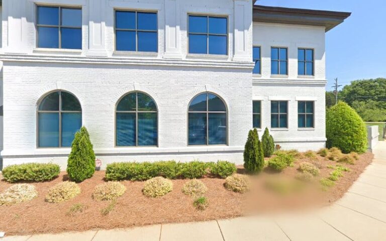 415944 the eviction attorney 768x480