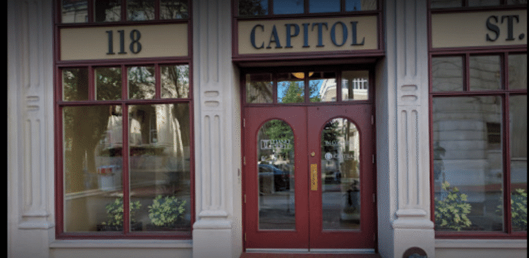 416605 the giatras law firm pllc 768x374