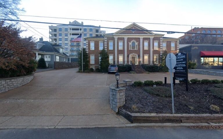 417480 the hill firm 768x480