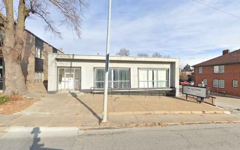 418694 the law center 768x480