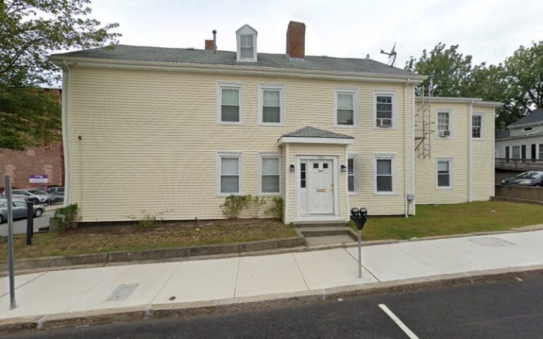 419872 the law office of burke espinola van colen 768x480