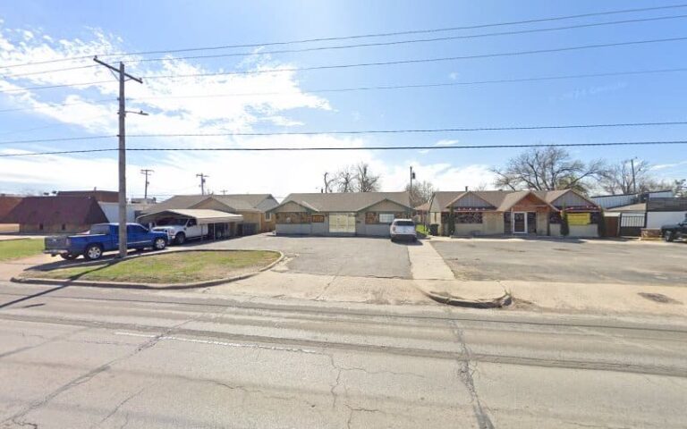 420073 the law office of chris box and kristin box lindsey 768x480