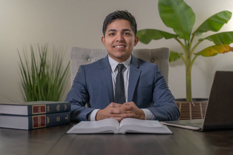 420889 the law office of ernesto javalera