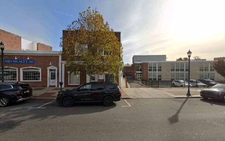 422275 the law office of kenneth j. lindenfelser 768x480