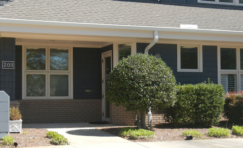 423825 the law office of robert pochapsky pllc