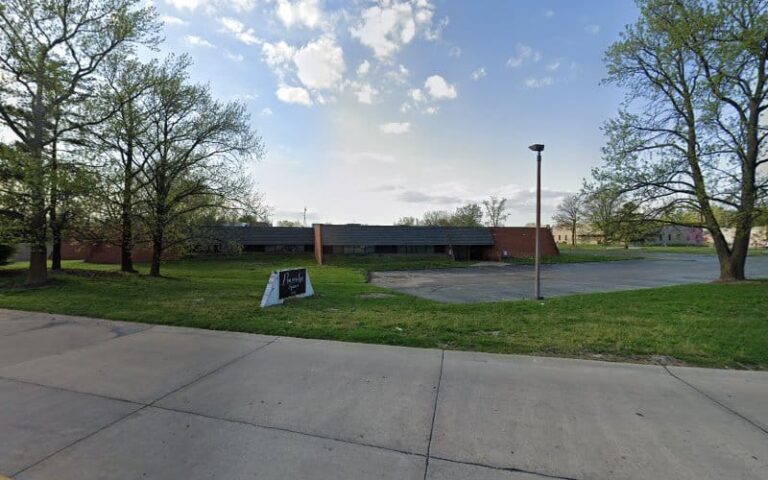 423842 the law office of robert w. meyers 768x480