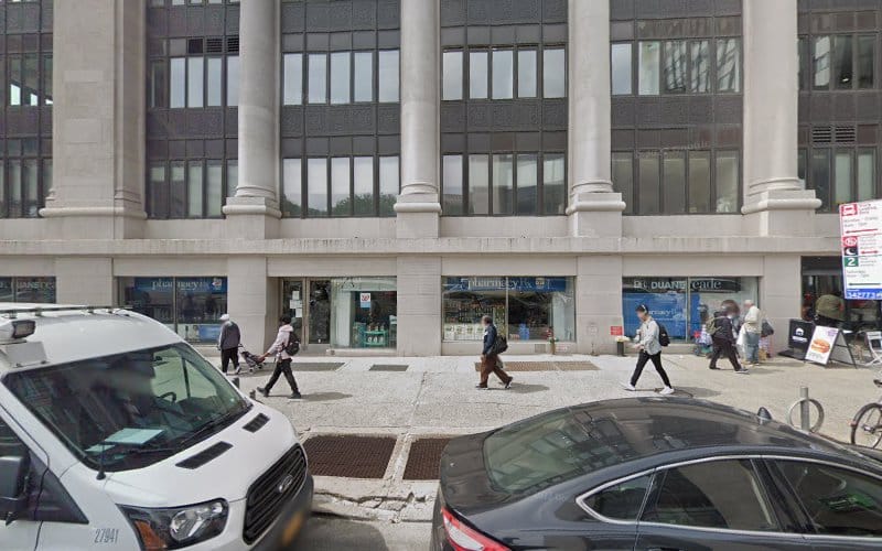 424500 the law office of tom guccione