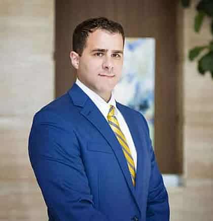 425301 the law offices of christopher eads pllc