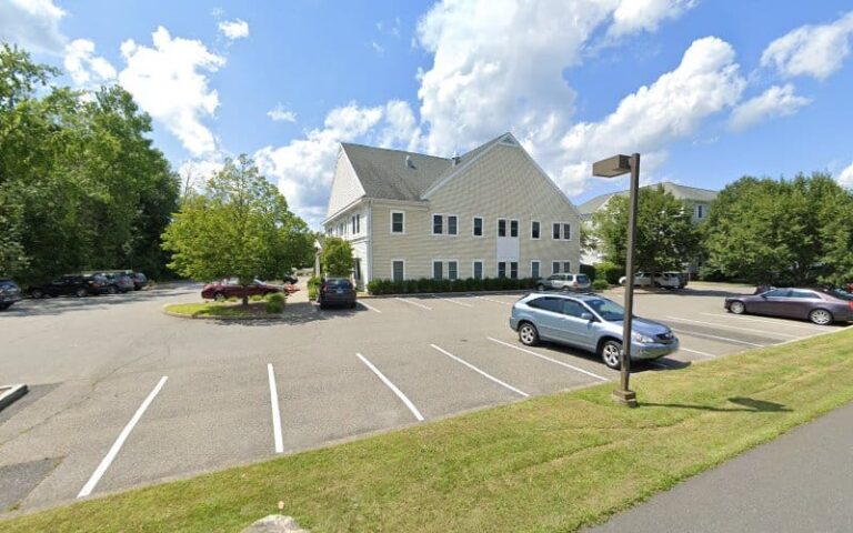 425307 the law offices of christopher j. molyneaux llc 768x480