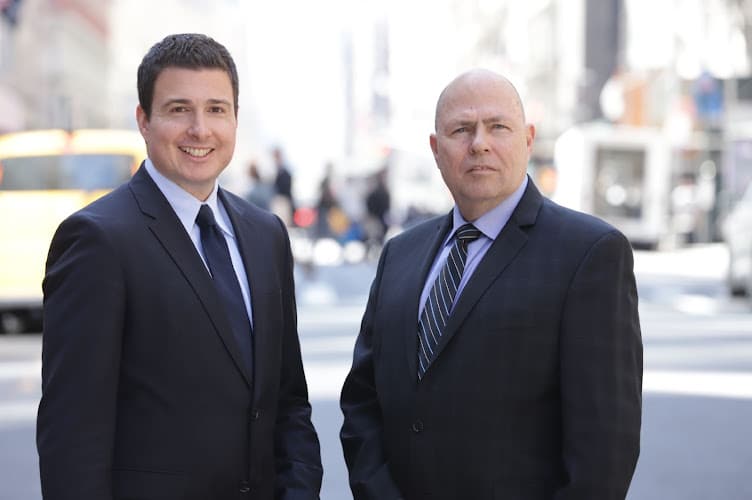 426438 the law offices of jason w. stern associates