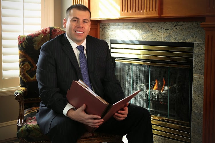 427952 the law offices of roberto hernandez pllc